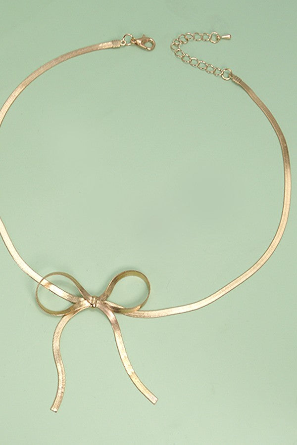 Herringbone Chain Bow Necklace