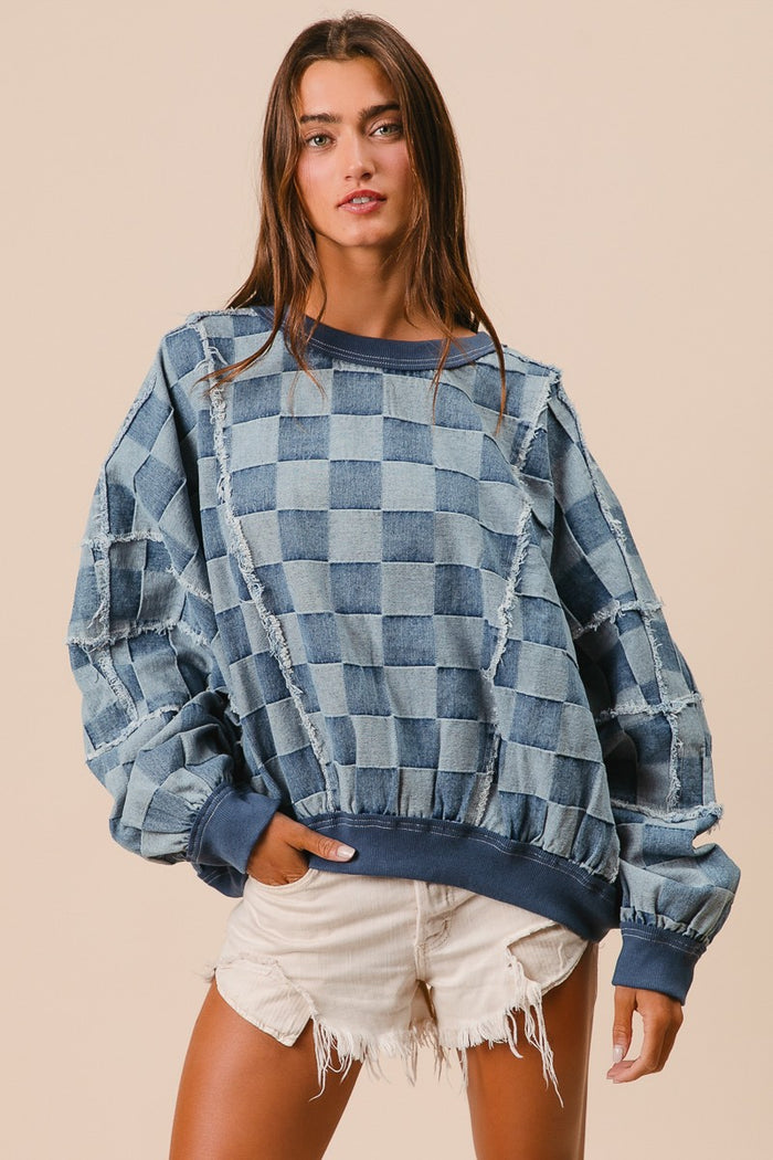 WASHED GINGHAM DENIM TOP