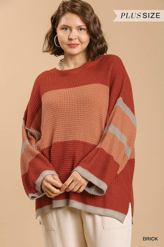 Colorblock Round Neck Pullover Sweater with Side Slits and Ribbed Hem